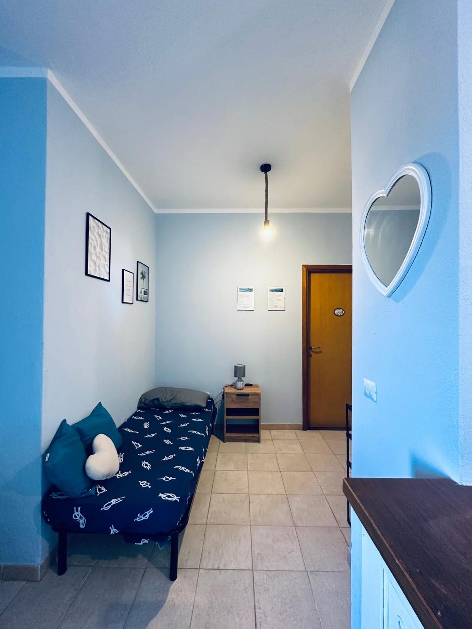 Sun House Santa Teresa Di Gallura מראה חיצוני תמונה
